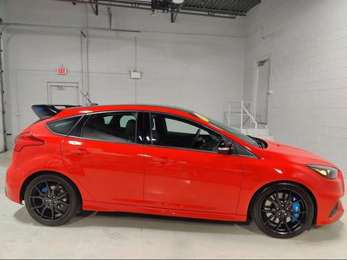 2018 Ford Focus RS Base
