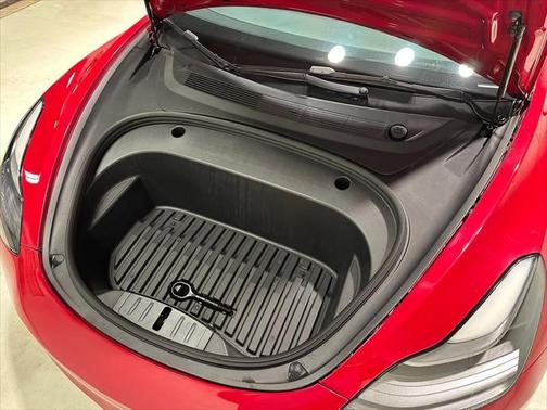 2022 Tesla Model 3 Standard Range