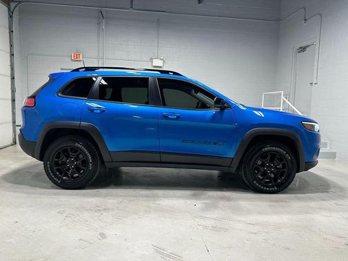 2022 Jeep Cherokee X 4x4