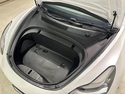 2020 Tesla Model 3 Performance