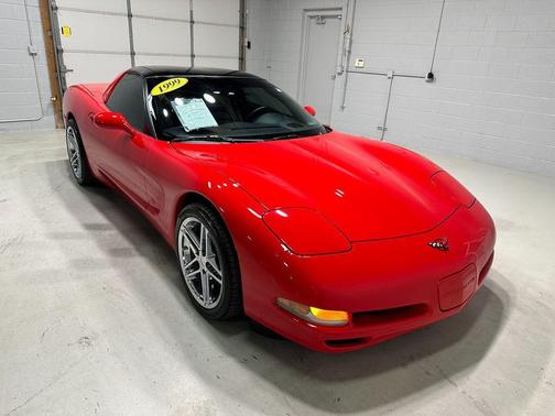 1999 Chevrolet Corvette Base