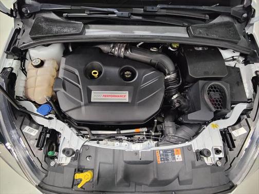 2017 Ford Focus RS Base