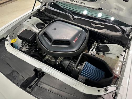 2016 Dodge Challenger R/T Scat Pack