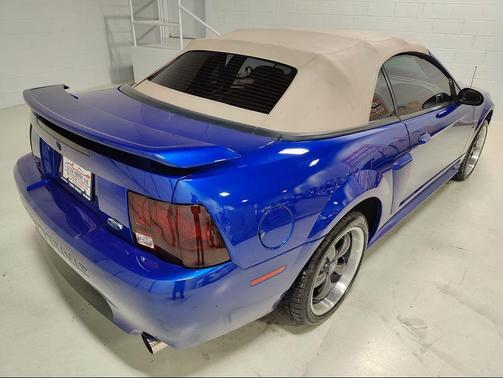 2002 Ford Mustang GT Premium