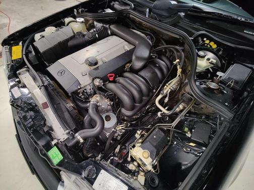 1995 Mercedes-Benz E-Class E Class