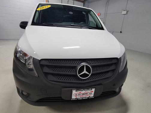 2022 Mercedes-Benz Metris Base