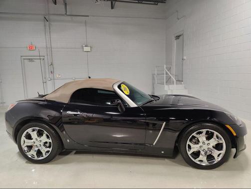 2007 Saturn Sky Red Line