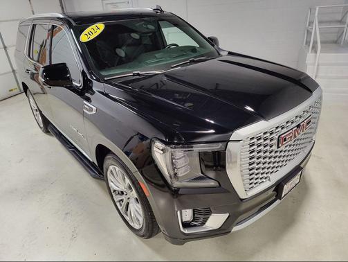 Onyx Black 2024 GMC Yukon Denali