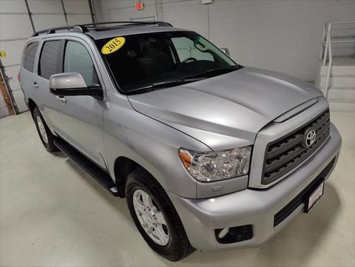 2015 Toyota Sequoia SR5