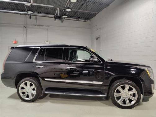 2020 Cadillac Escalade Luxury