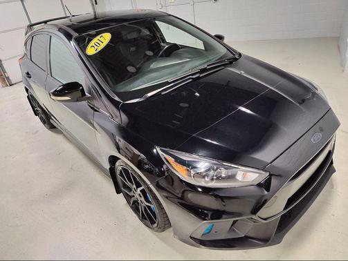 2017 Ford Focus RS Base