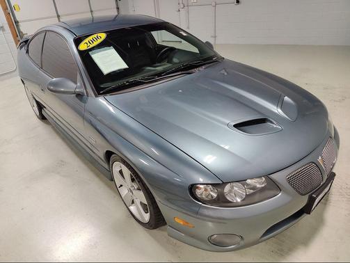 2006 Pontiac GTO Base