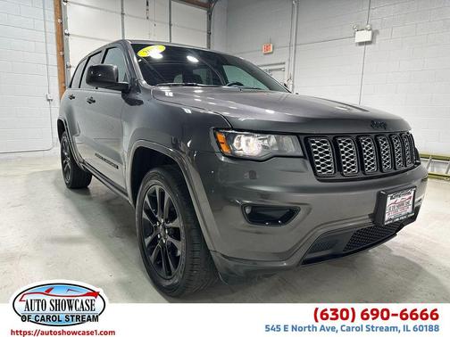 Granite Crystal Metallic Clearcoat 2018 Jeep Grand Cherokee Altitude