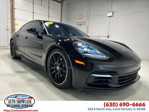 2018 Porsche Panamera 4S