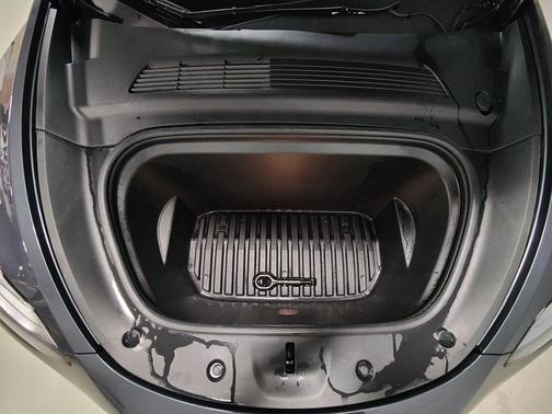 2020 Tesla Model Y Performance Dual Motor All-Wheel Drive