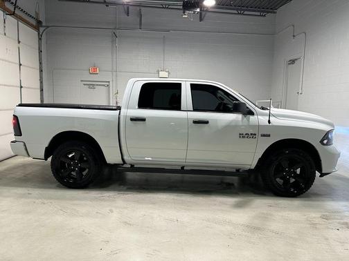 2016 RAM 1500 Tradesman/Express