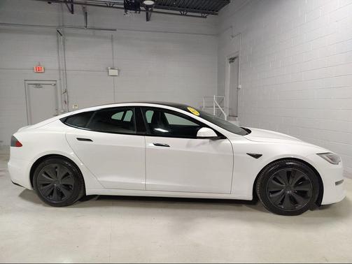2021 Tesla Model S Long Range
