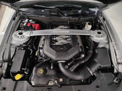 2013 Ford Mustang GT Premium