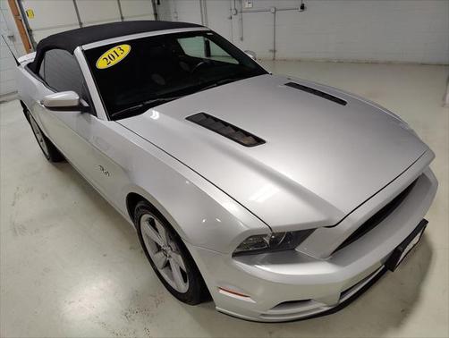 2013 Ford Mustang GT Premium