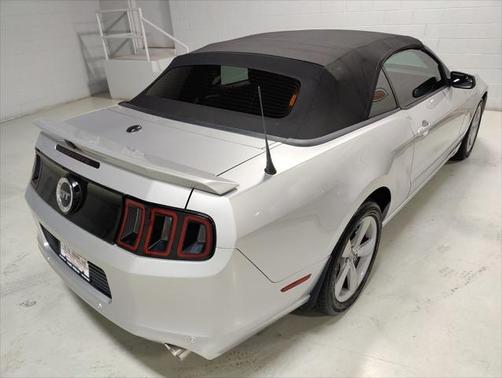 2013 Ford Mustang GT Premium