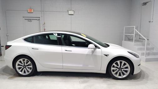 2020 Tesla Model 3 Long Range