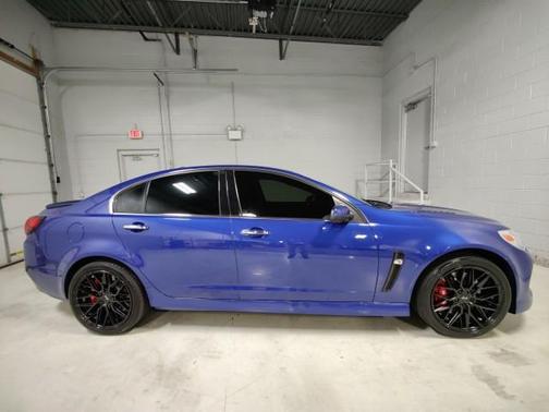 Photo 2 of 47 of 2016 Chevrolet SS Base