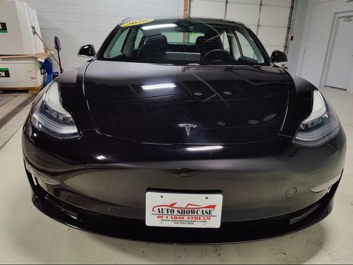 2020 Tesla Model 3 Long Range