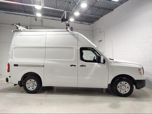 2020 Nissan NV Cargo NV2500 HD SV V8