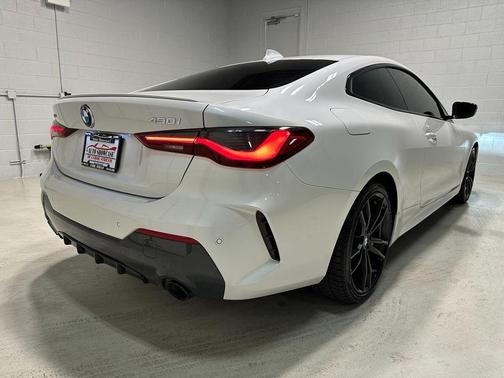 Mineral White Metallic 2022 BMW 430 i xDrive