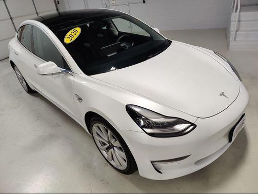 2020 Tesla Model 3 Standard Range Plus