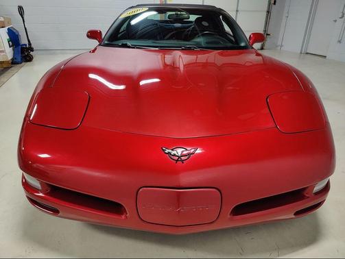 2000 Chevrolet Corvette Base