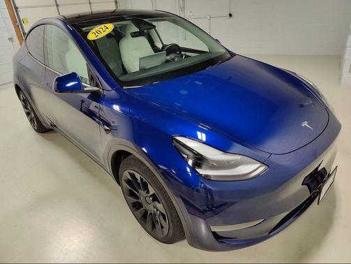 2024 Tesla Model Y Long Range Dual Motor All-Wheel Drive