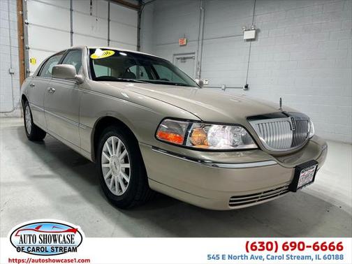 2006 Lincoln Town Car Signature