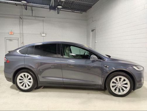 2020 Tesla Model X Long Range Plus Dual Motor All-Wheel Drive