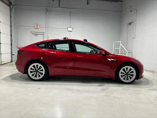 2023 Tesla Model 3 Standard Range