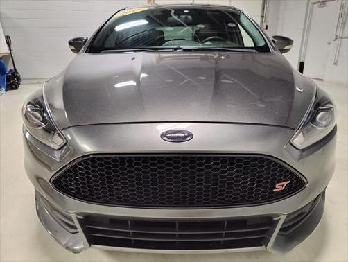 2018 Ford Focus ST