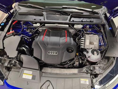 2022 Audi SQ5 3.0T Premium Plus