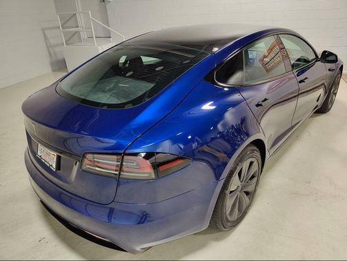 2022 Tesla Model S Dual Motor All-Wheel Drive