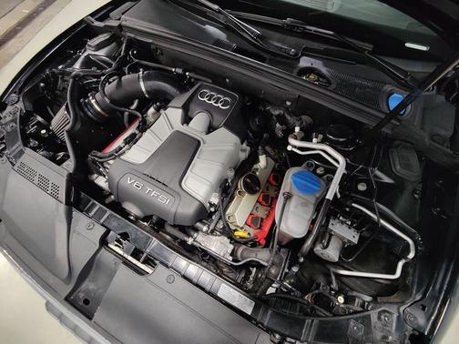 2013 Audi S5 3.0T Prestige