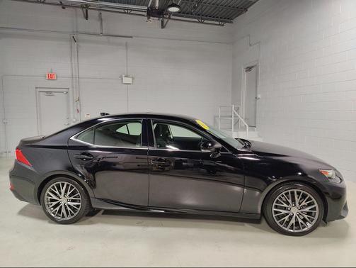 2016 Lexus IS 300 Base