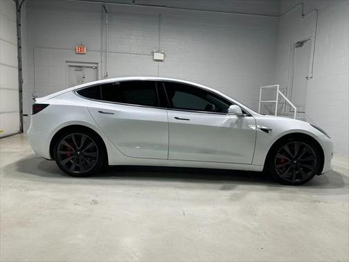 2020 Tesla Model 3 Performance