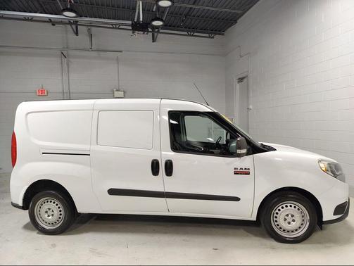 2022 RAM ProMaster City Tradesman