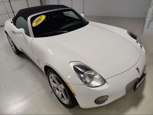 2007 Pontiac Solstice Base