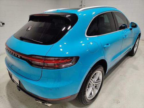 2021 Porsche Macan Base