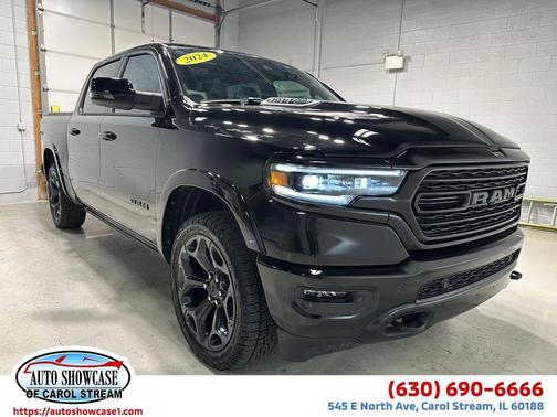 Diamond Black Crystal Pearlcoat 2024 RAM 1500 Limited