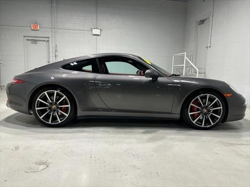 2014 Porsche 911 Carrera 4S