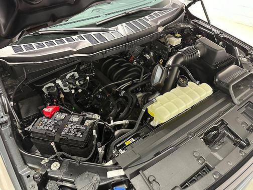 Carbonized Gray Metallic 2024 Ford F-150 STX