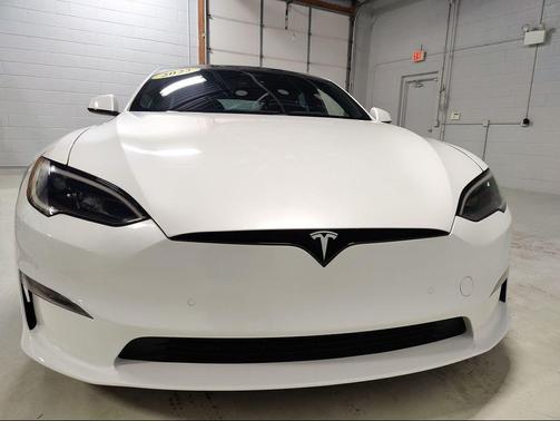 2022 Tesla Model S Dual Motor All-Wheel Drive