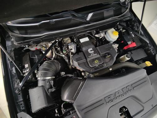 2021 RAM 3500 Limited Mega Cab 4x4 6'4' Box