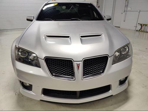 Maverick Silver Metallic 2009 Pontiac G8 GXP